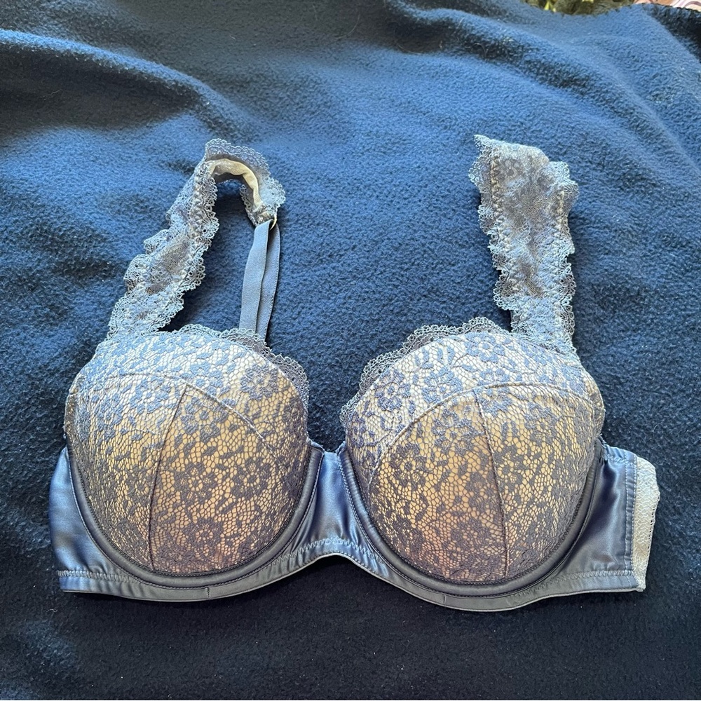 Victoria’s Secret Dream Angels Lined Demi Bra Lace Underwire Periwinkle Blue 34D